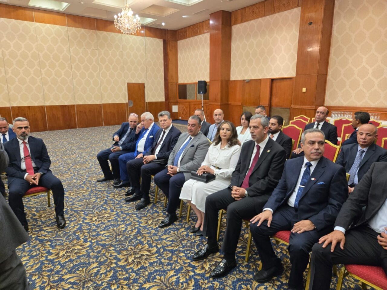 ef0ae8bf c78b 48de 94d0 f7f1ded3cc14