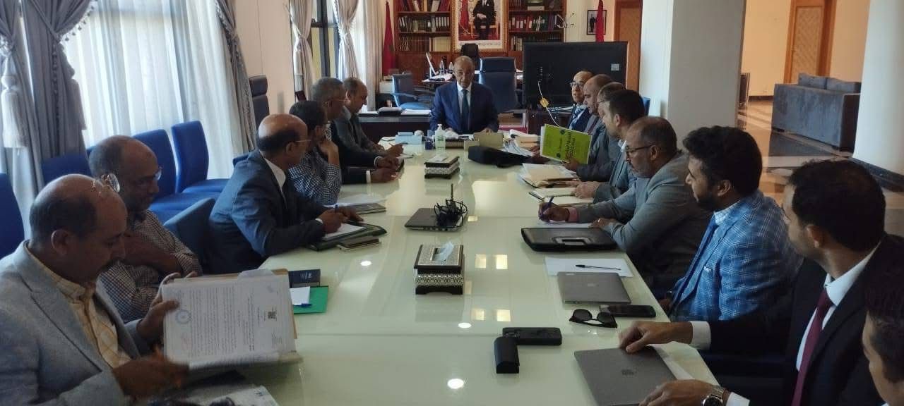 بالصور : عامل إقليم قلعة السراغنة سمير اليزيدي يترأس اجتماعاً تشاورياً حول الجيل الجديد من برنامج التنمية الترابية 3 1000323169