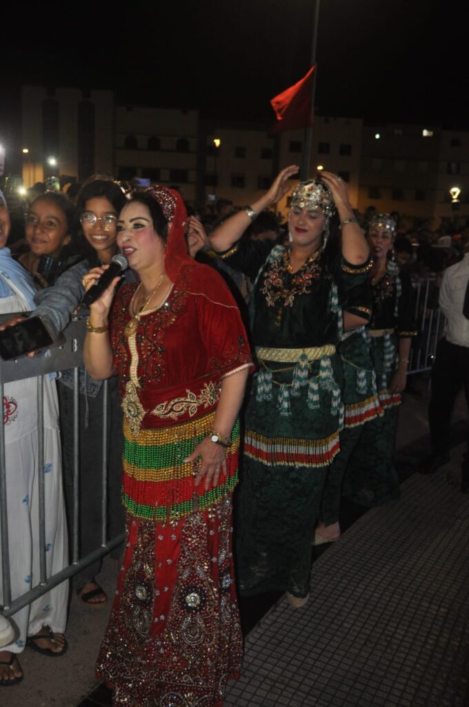 حضور قياسي وتنظيم محكم في اختتام الأيام الثقافية والسهرات الفنية بمنتزه سباتة عمالة بن امسيك 4 1000323218