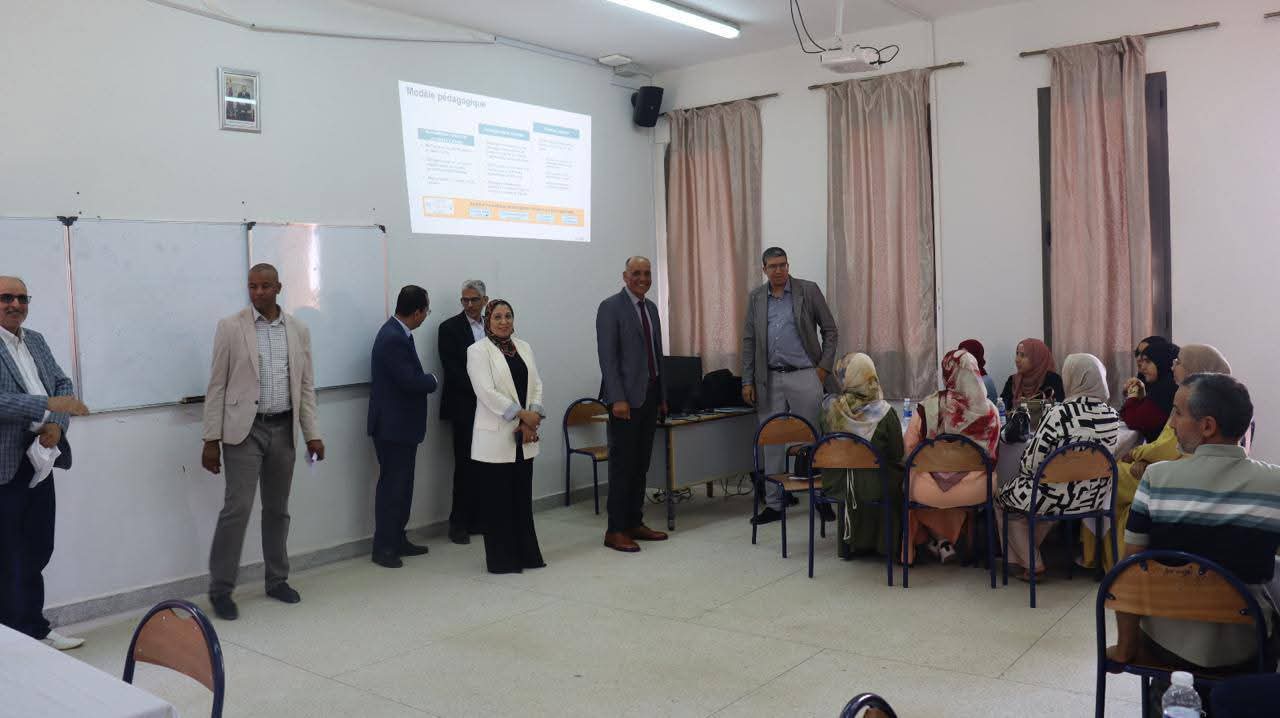 كلميم.. إعطاء الانطلاقة الرسمية للدورة التكوينية الخاصة بمؤسسات الريادة 8 1000323306