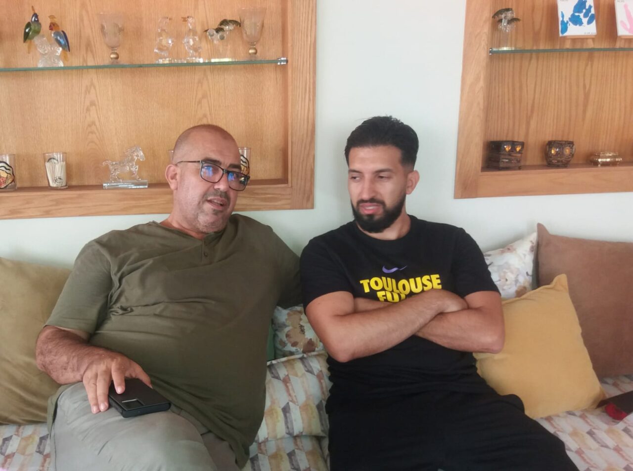 زيارة تضامنية للجمعية الرياضية تولوز لكرة القدم داخل القاعة لحضانة طنجة 2 1000326485