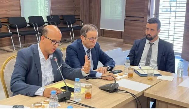 نحو تعزيز استفادة التجار من التغطية الصحية بالخميسات 3 1000343486