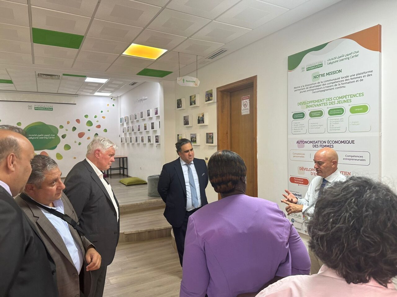 العيون: وفد من منظمات دولية يشيد بالتقدم التنموي والحقوقي في الأقاليم الجنوبية 7 1000344354