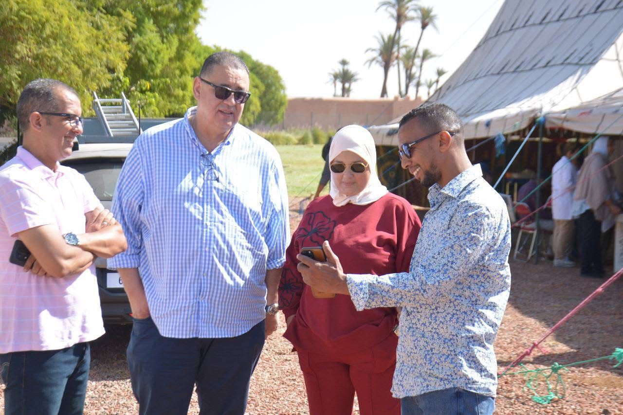 بالصور : جمعية قافلة المستقبل وجماعة المشور القصبة تنظمان يوماً طبياً تضامنياً لفائدة عمال النظافةوعدد من الفئات الاجتماعية بمراكش 3 1000349917