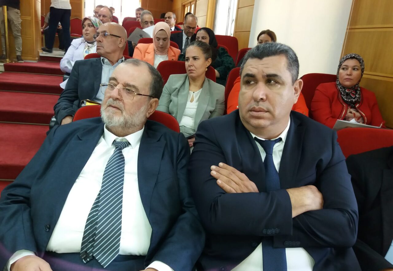 أعضاء مجلس جهة طنجة تطوان الحسيمة يتعهدون بدعم المقاولات والتعاونيات الشبابية. 6 1000350494