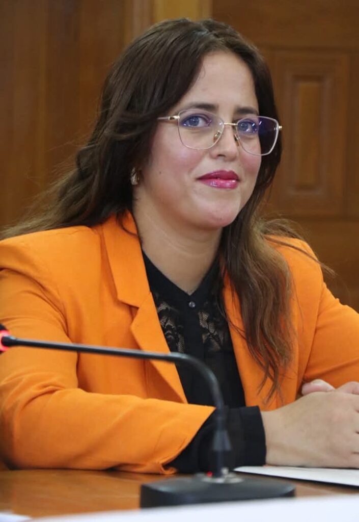 ابتدائية الخميسات تنظم ندوة علمية حول مستجدات القانون المنظم لمهنة المفوضين القضائيين 12 1000367907