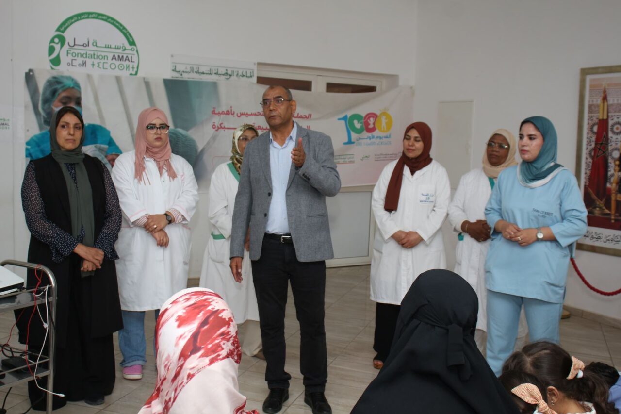 بالصور : حملة تحسيسية بمستوصف سيدي عمارة بمراكش لتشجيع الأمهات على الرضاعة الطبيعية المبكرة 4 1000368190
