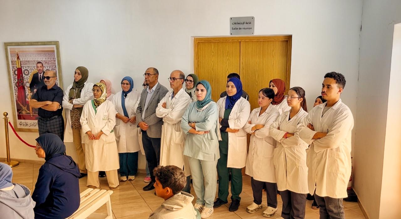 بالصور : حملة تحسيسية بمستوصف سيدي عمارة بمراكش لتشجيع الأمهات على الرضاعة الطبيعية المبكرة 9 1000368195