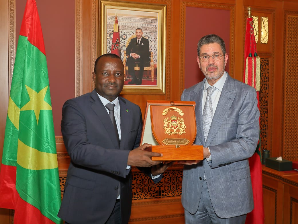 الرئيس المنتدب للمجلس الأعلى للسلطة القضائية يجري مباحثات مع وزير العدل بالجمهورية الإسلامية الموريتانية 1 IMG 20251020 WA0074