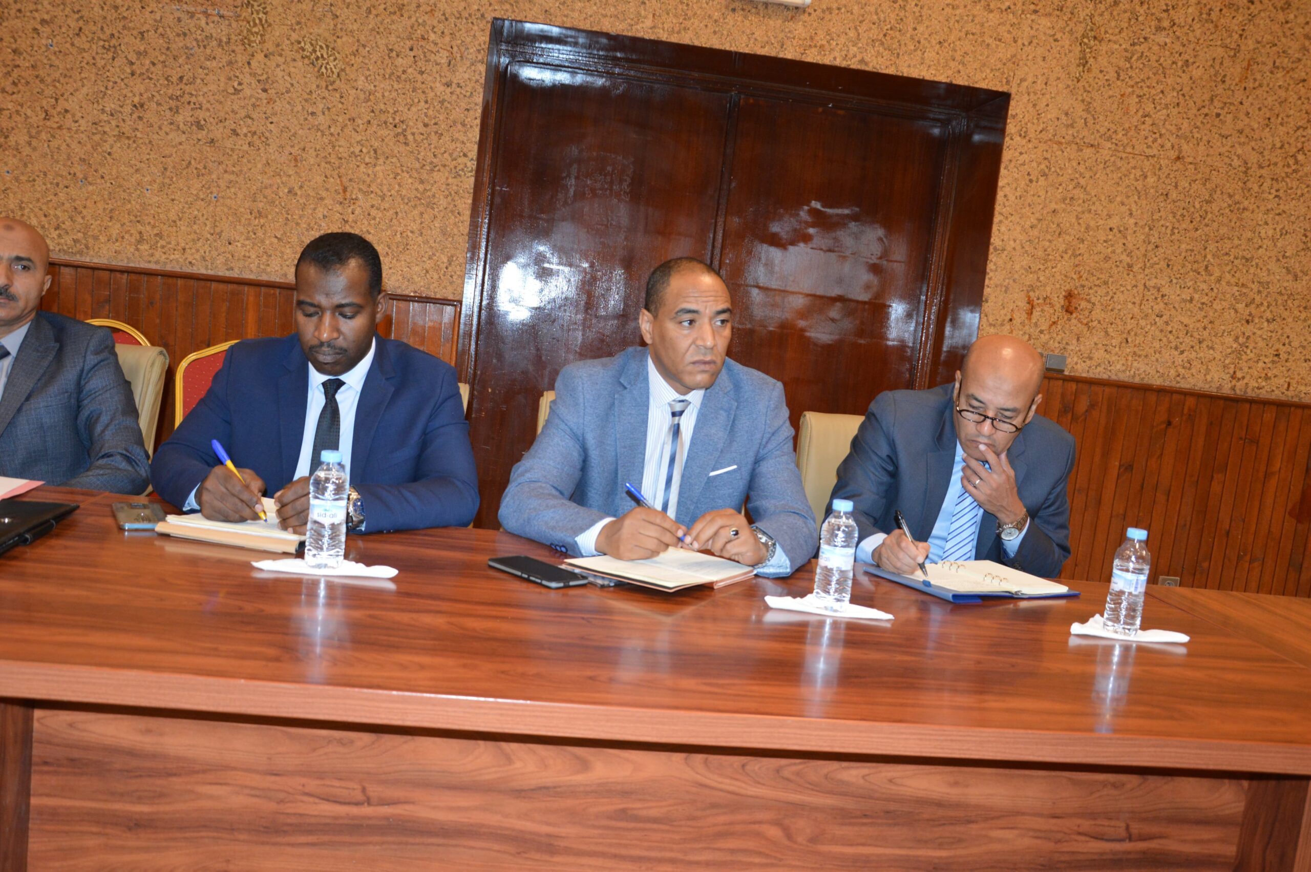 النيابة العامة بالرشيدية تعقد اجتماعها الثالث مع ضباط الشرطة القضائية لتعزيز التنسيق والنجاعة القضائية 1 IMG 20251024 WA0015 scaled