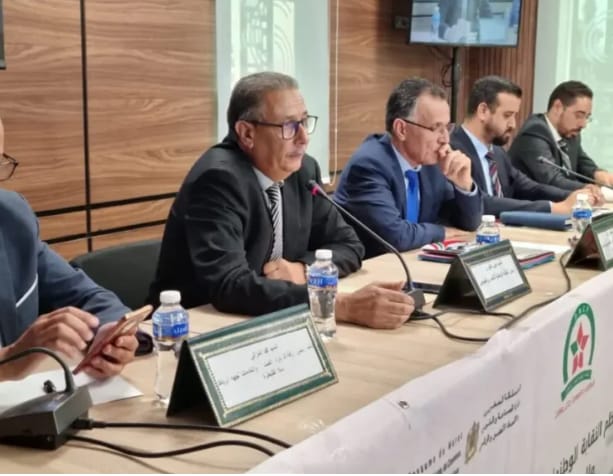 الخميسات.. لقاء تواصلي حول المجال الضريبي والتغطية الصحية وعصرنة القطاع التجاري 8 1000370569