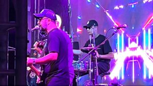 1000371195 3 1000371195