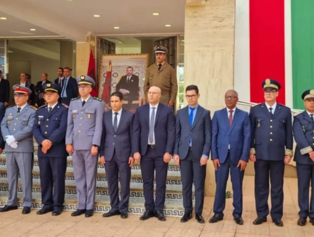 عامل إقليم الخميسات يترأس مراسيم تحية العلم بمناسبة الذكرى الـ50 للمسيرة الخضراء المظفرة 11 1000375906