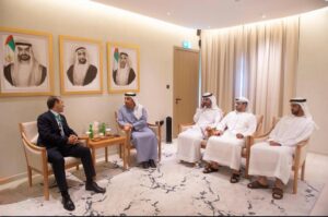 1000381914 3 1000381914