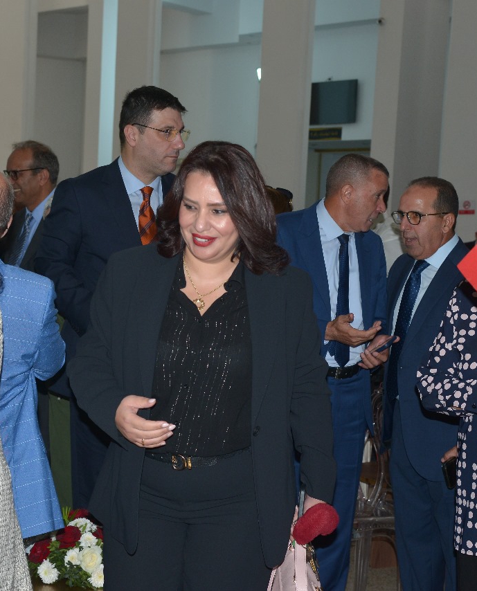 تكريم الأستاذ بوشعيب محب الرئيس الأول السابق لمحكمة الاستئناف بطنجة 6 1000382237