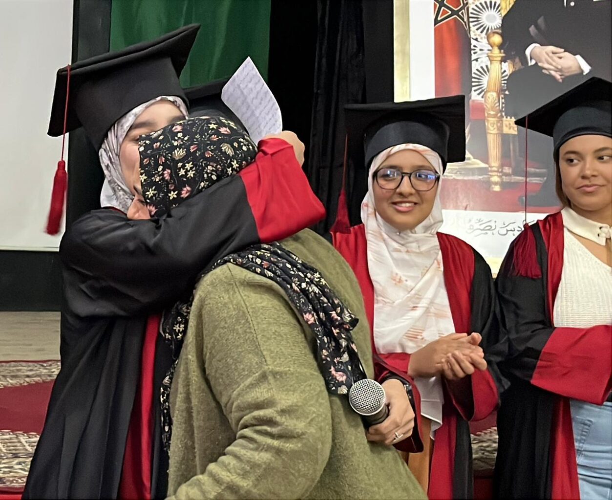 تيفلت.. هيئات مدنية محلية تحتفي بثلاث مناسبات وطنية في حفل فني متنوع 3 1000388194