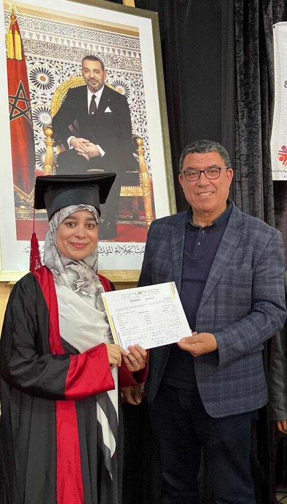 تيفلت.. هيئات مدنية محلية تحتفي بثلاث مناسبات وطنية في حفل فني متنوع 7 1000388198