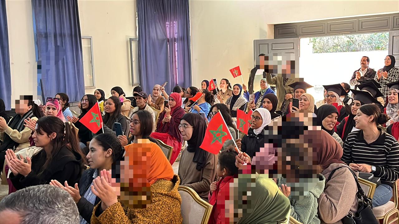 تيفلت.. هيئات مدنية محلية تحتفي بثلاث مناسبات وطنية في حفل فني متنوع 20 1000388211