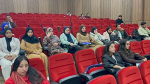 1000389053 3 1000389053