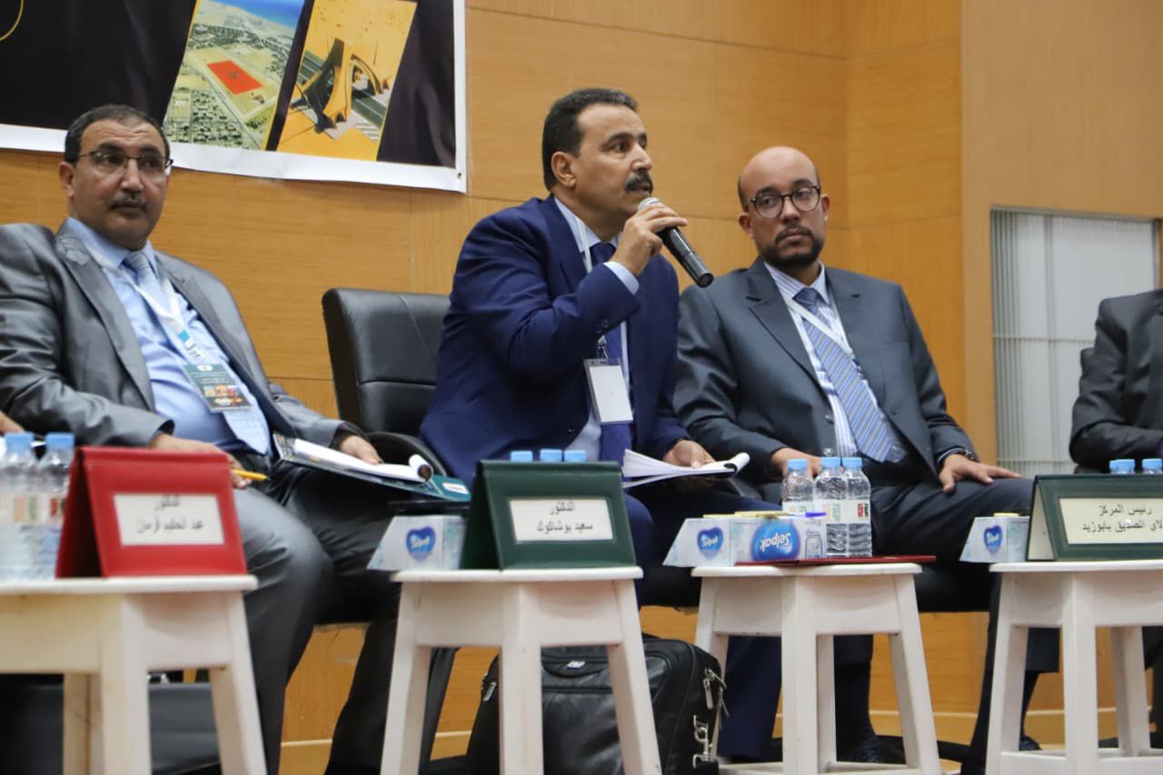 ندوة وطنية حول قضية الصحراء المغربية في ضوء "القرار الأممي الأخير … 12 1000390163