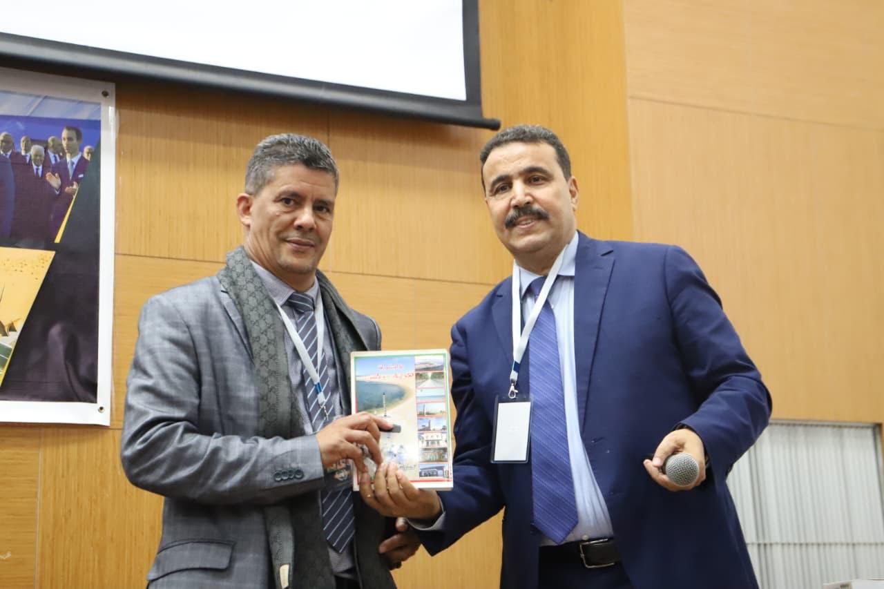 ندوة وطنية حول قضية الصحراء المغربية في ضوء "القرار الأممي الأخير … 15 1000390166