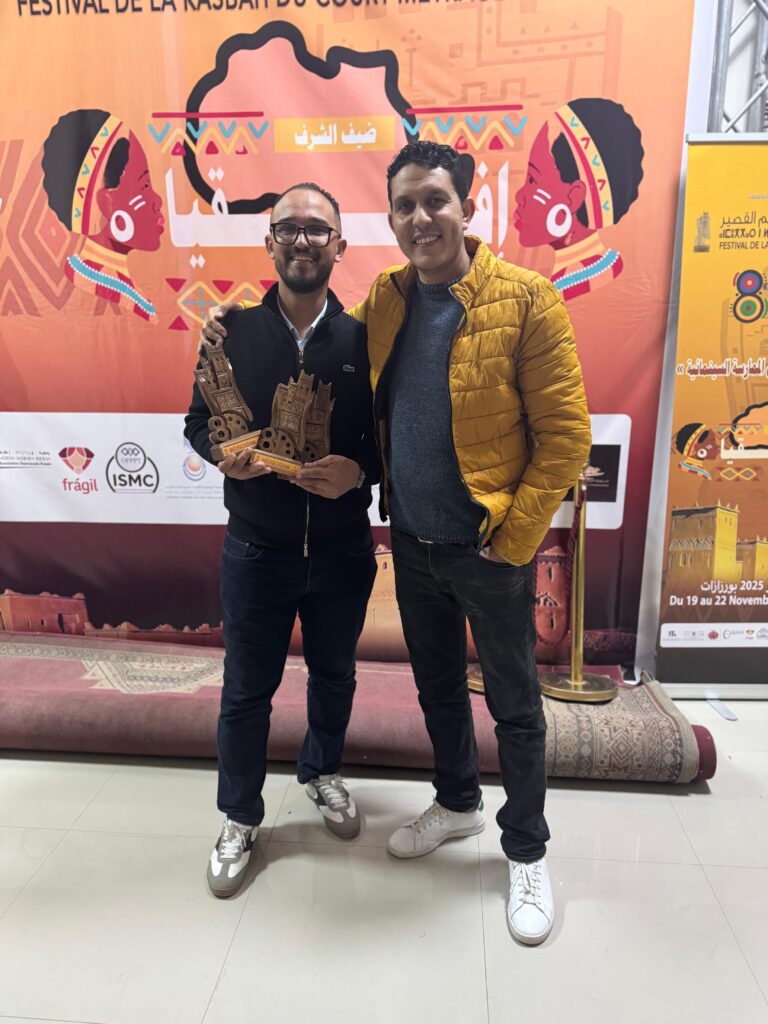 فيلم “ندم” لعبد الإله مجاني يحقق نجاحا بارزا في مهرجان القصبة للفيلم القصير 2 1000392681