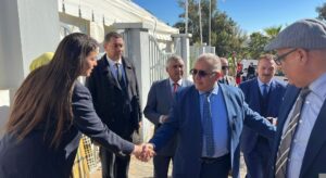 1000392893 3 1000392893