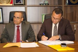 1000393096 3 1000393096