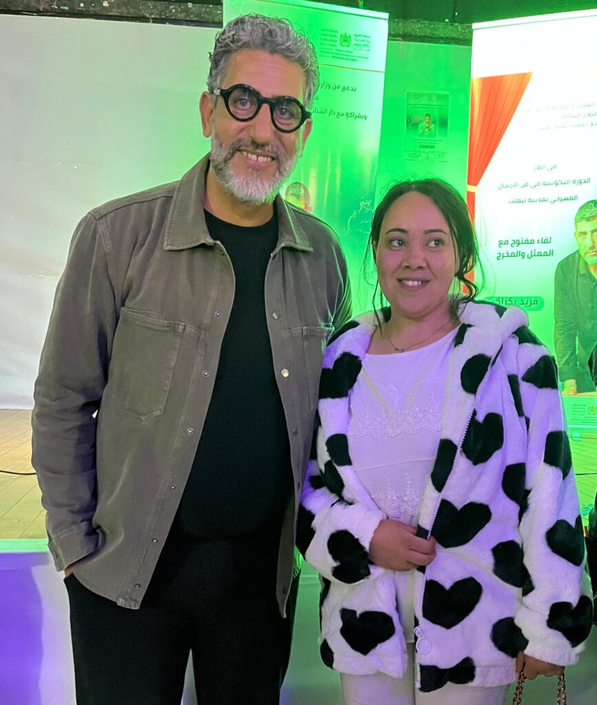 تيفلت..حضور رئيس الجماعة وأعضاء عن المجلس لليوم الختامي للدورة التكوينية في الارتجال المسرحي لدار الشباب 9 يوليوز. 16 1000393336