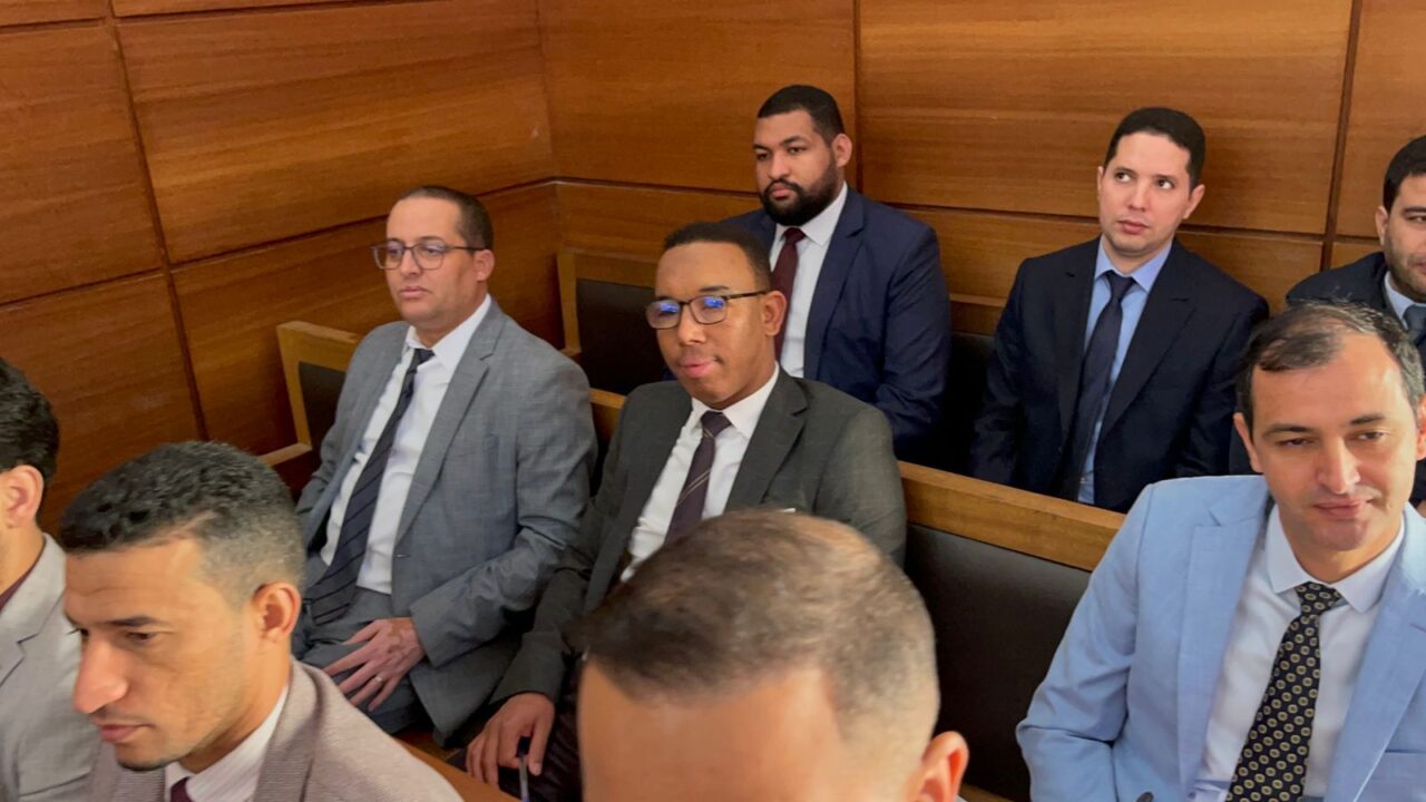 بالصور : المحكمة الابتدائية بمراكش تناقش آخر مستجدات قانون المسطرة الجنائية في ندوة علمية – 03.23 13 1000395430 1