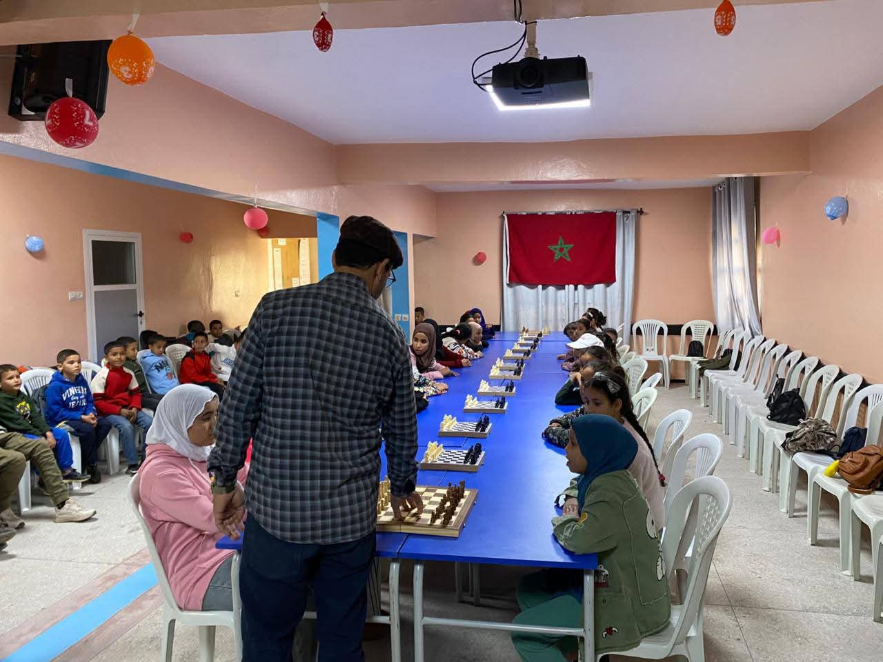 دار الشباب زاوية ابن احميدة والمركب السوسيو رياضي للقرب المندمج يواصلان تنزيل فعاليات الأسبوع الثاني من برنامج “كان يا ما كان CAN” 8 1000396806