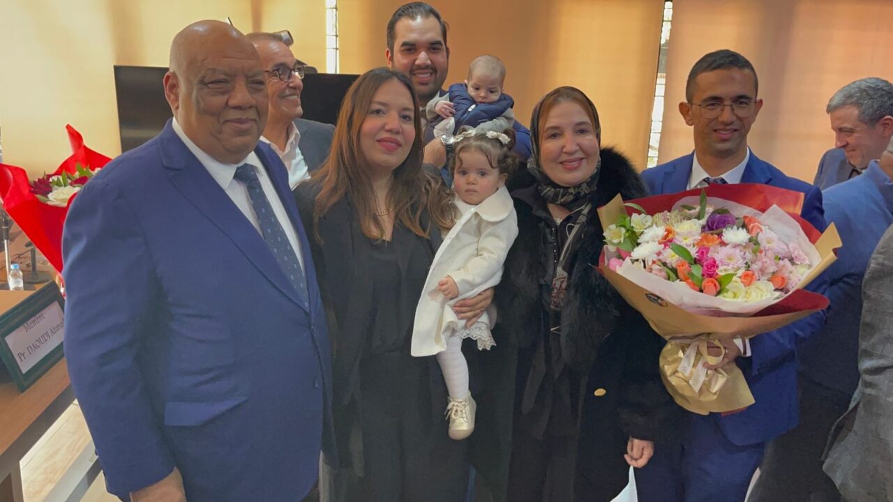 بالصور : الدكتورة زينب الزعيم تنال شهادة الدكتوراه بميزة “مشرف جداً” عن أطروحة حول حكامة الفيدراليات البيمهنية لقطاع الدواجن 4 1000396848