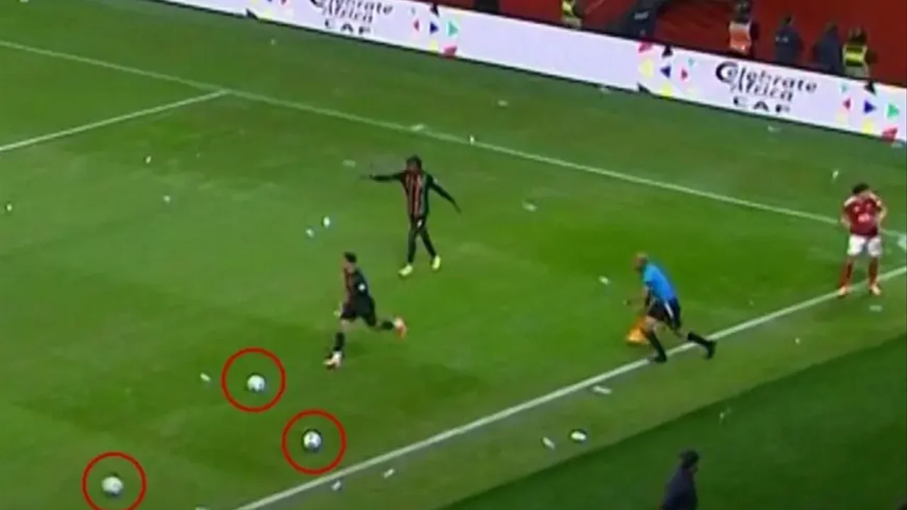 الإعلام المصري يبالغ في تضخيم أحداث مباراة الجيش الملكي والأهلي… وتاريخ الملاعب يفضح ازدواجيته 2 1000396945