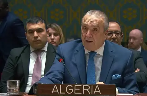 691ba6ec42360450bf2b25ef