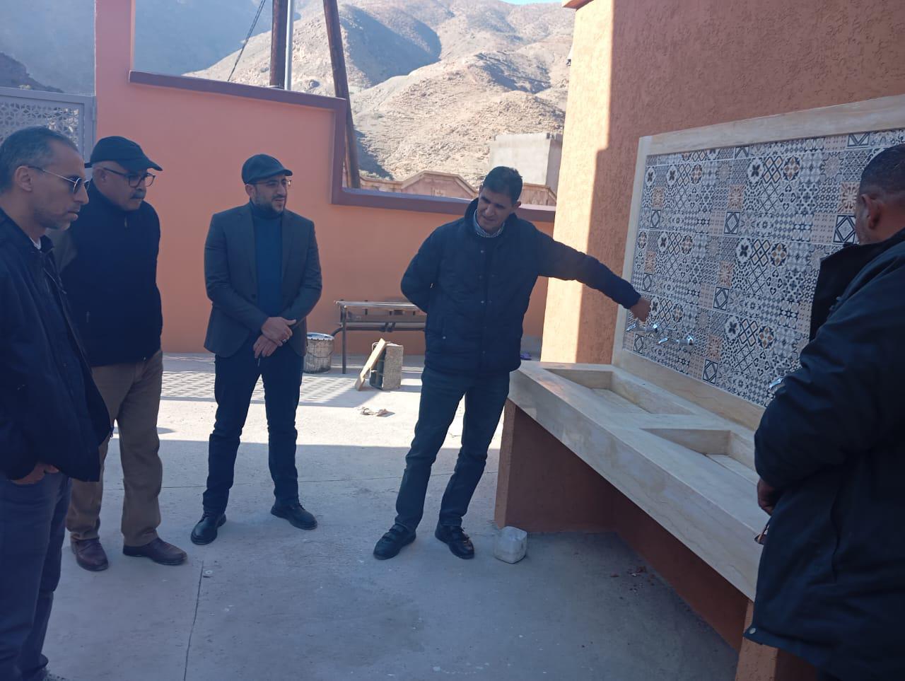 بالصور : شيشاوة تسرّع ورش الإعمار… وجولة ميدانية للعامل بوعبيد الكراب تُبرز أولوية التعليم والصحة وفك العزلة 1 IMG 20251130 WA0022