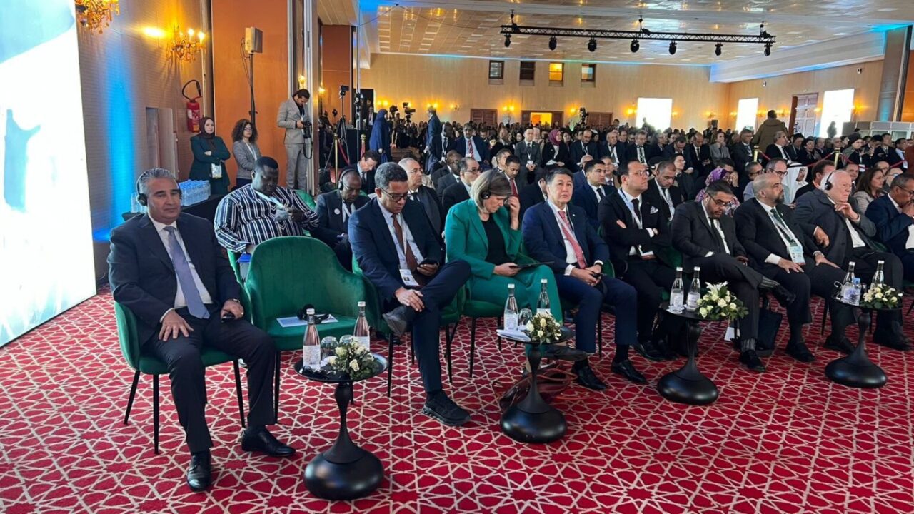 بالصور : مراكش تطلق فعاليات المؤتمر العالمي الـ19 للماء بمشاركة وزراء وخبراء دوليين 4 1000397242