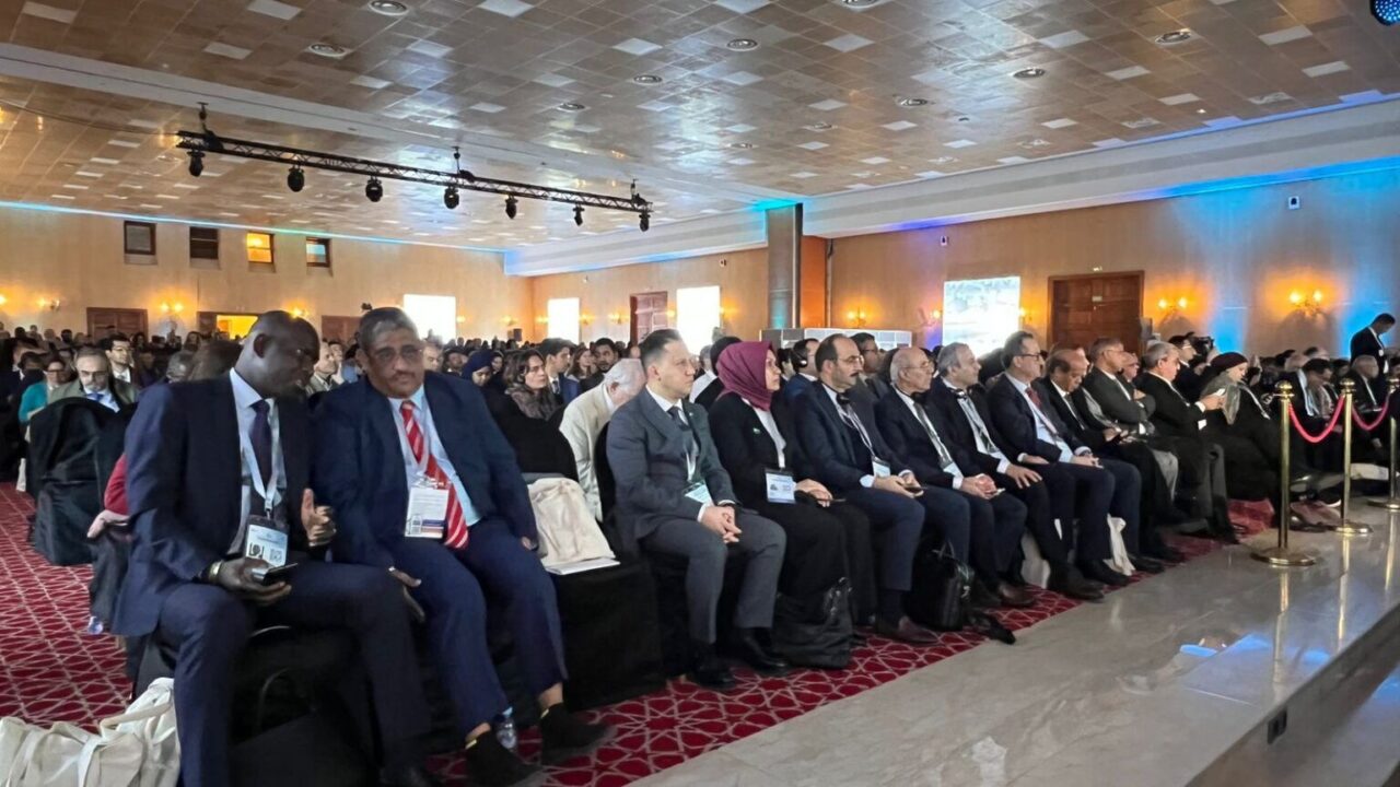 بالصور : مراكش تطلق فعاليات المؤتمر العالمي الـ19 للماء بمشاركة وزراء وخبراء دوليين 5 1000397243