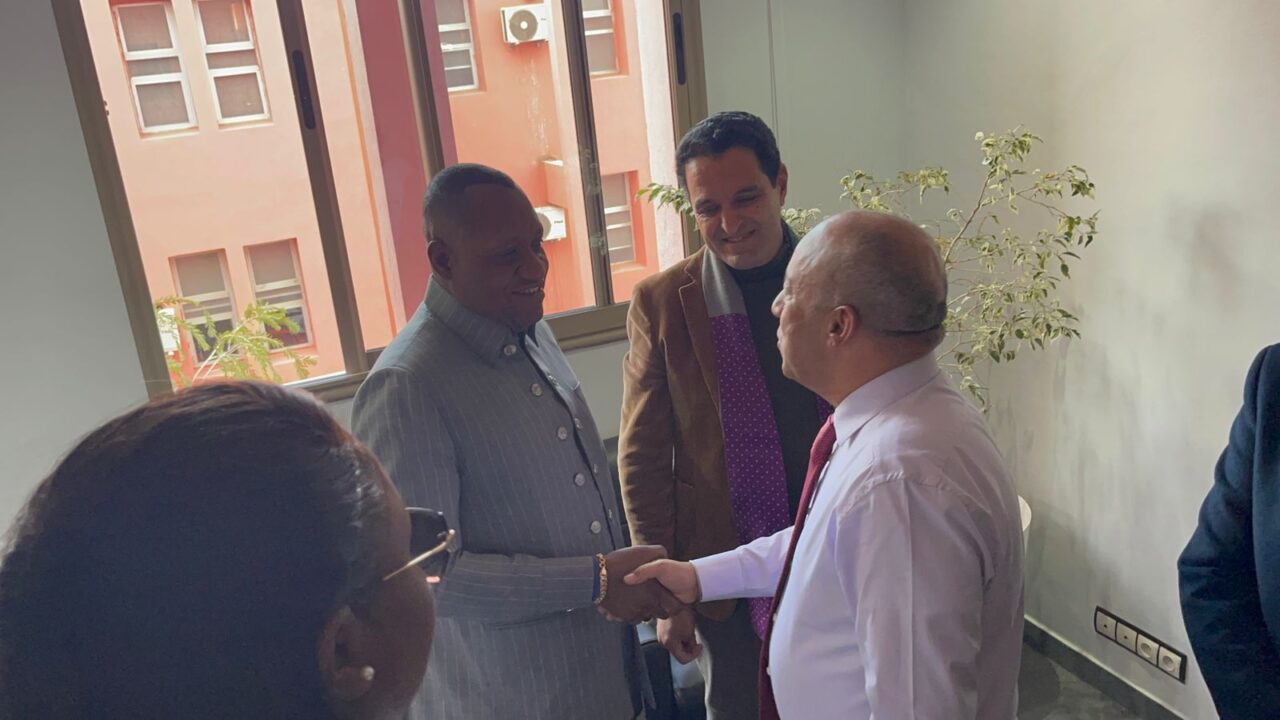 المفتش العام للمالية بالكونغو الديمقراطية في زيارة رسمية للمديرية الجهوية للضرائب بمراكش آسفي 6 1000398158