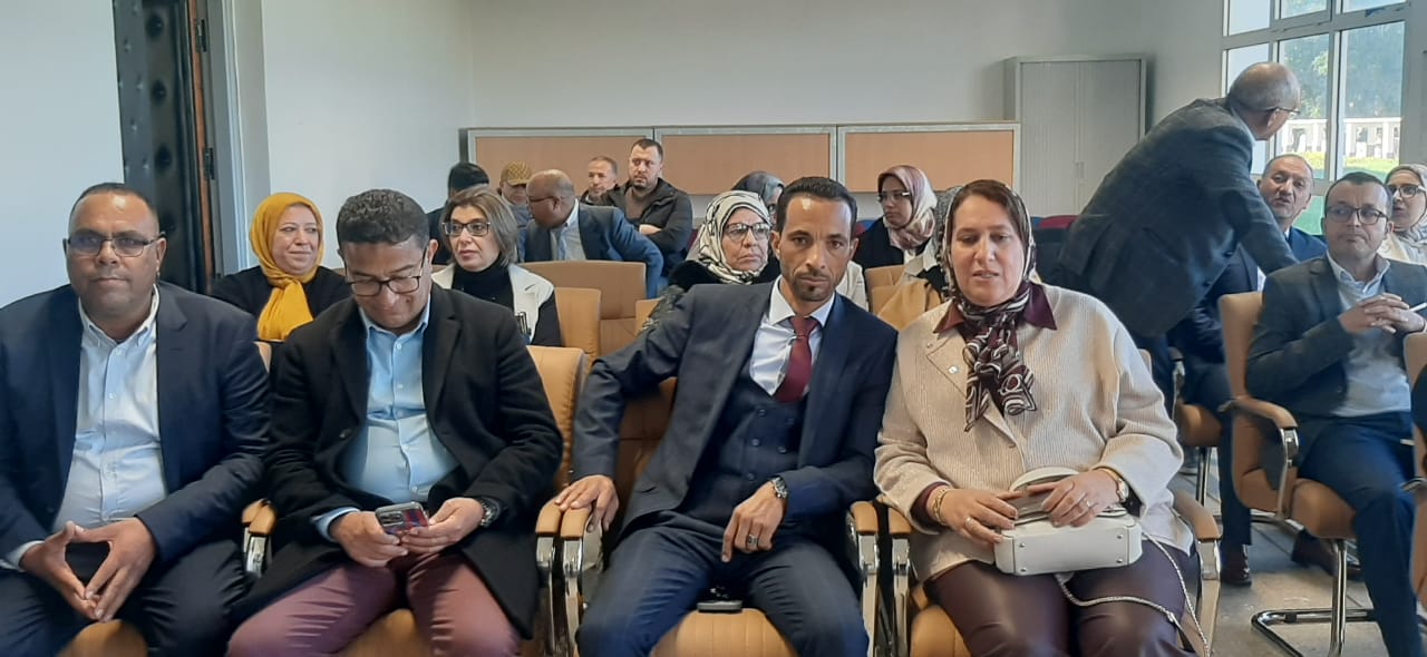 عثمان السلومي ينال شهادة الدكتوراه بميزة مشرف جدا مع توصية بالنشر. 2 1000400601