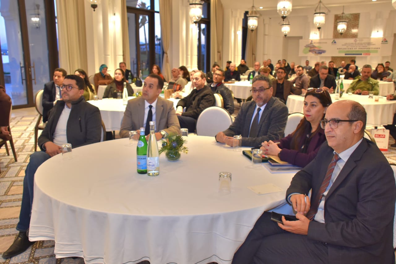 مخططات التنمية الترابية المندمجة" محور ندوة علمية بالمضيق. 3 1000402552