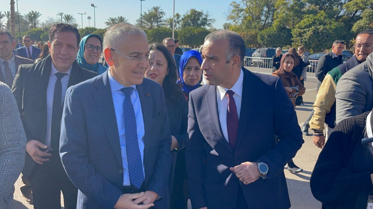 بالصور : والي جهة مراكش آسفي يترأس اجتماع اللجنة الإقليمية للتنمية البشرية ويصادق على الشطر الثاني من مشاريع 2025 14 1000402631