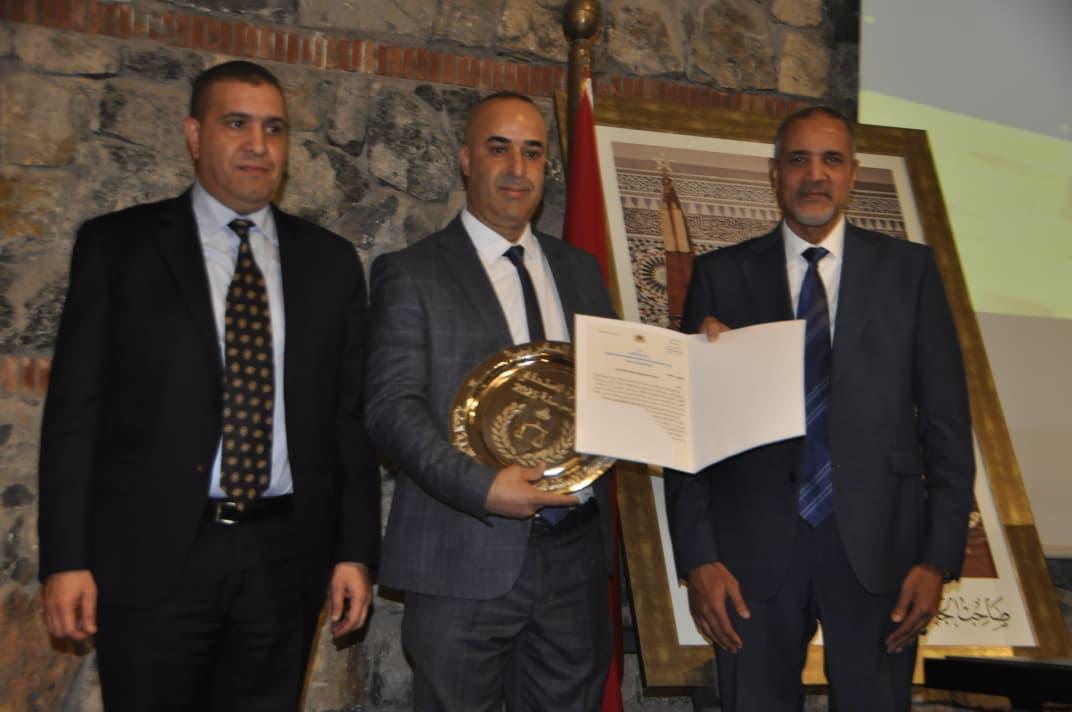 بالصور : الأستاذ خالد كردودي الوكيل العام للملك يشرف على حفل تسليم جوائز الاستحقاق بمحكمة الاستئناف بمراكش بمناسبة اليوم العالمي لحقوق الإنسان 4 1000403097