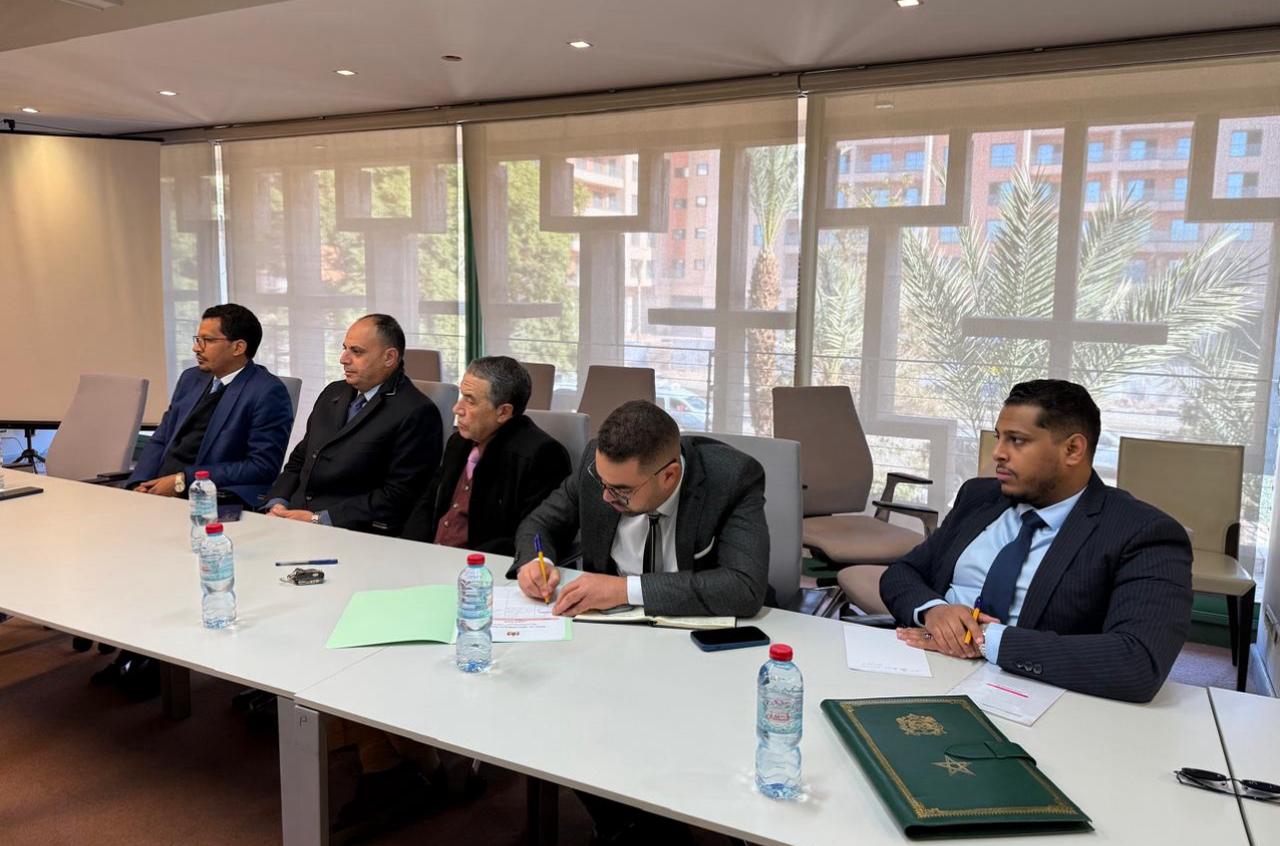 بالصور : محكمة الاستئناف بمراكش تنظّم دورة تكوينية حول إشكالات قانون الملكية المشتركة لفائدة قضاة ومستشاري الدائرة القضائية 8 1000403509