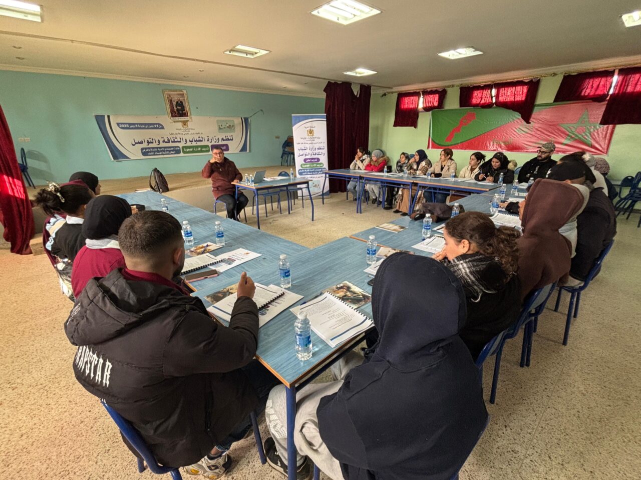 دار الشباب إدريس بنعيسى تحتضن انطلاق البرنامج التكويني "أساس" وتدريب الإدارة الجمعوية في إطار العرض الوطني لتنشيط مؤسسات الشباب 2 1000404840