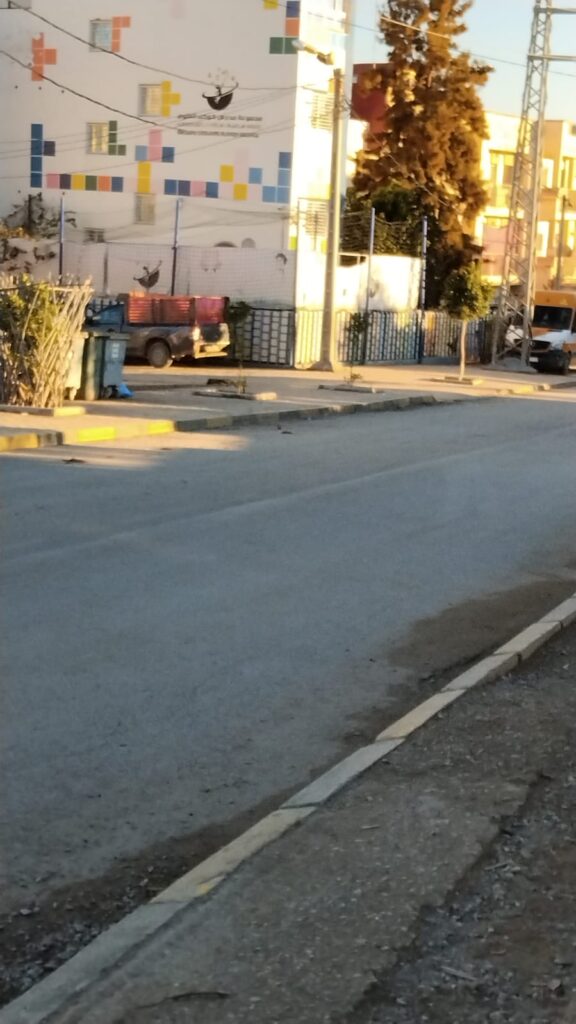 تيسة مرة أخرى مدرسة تشيد على أرض للدولة ودون احترام التصاميم 6 1000405284