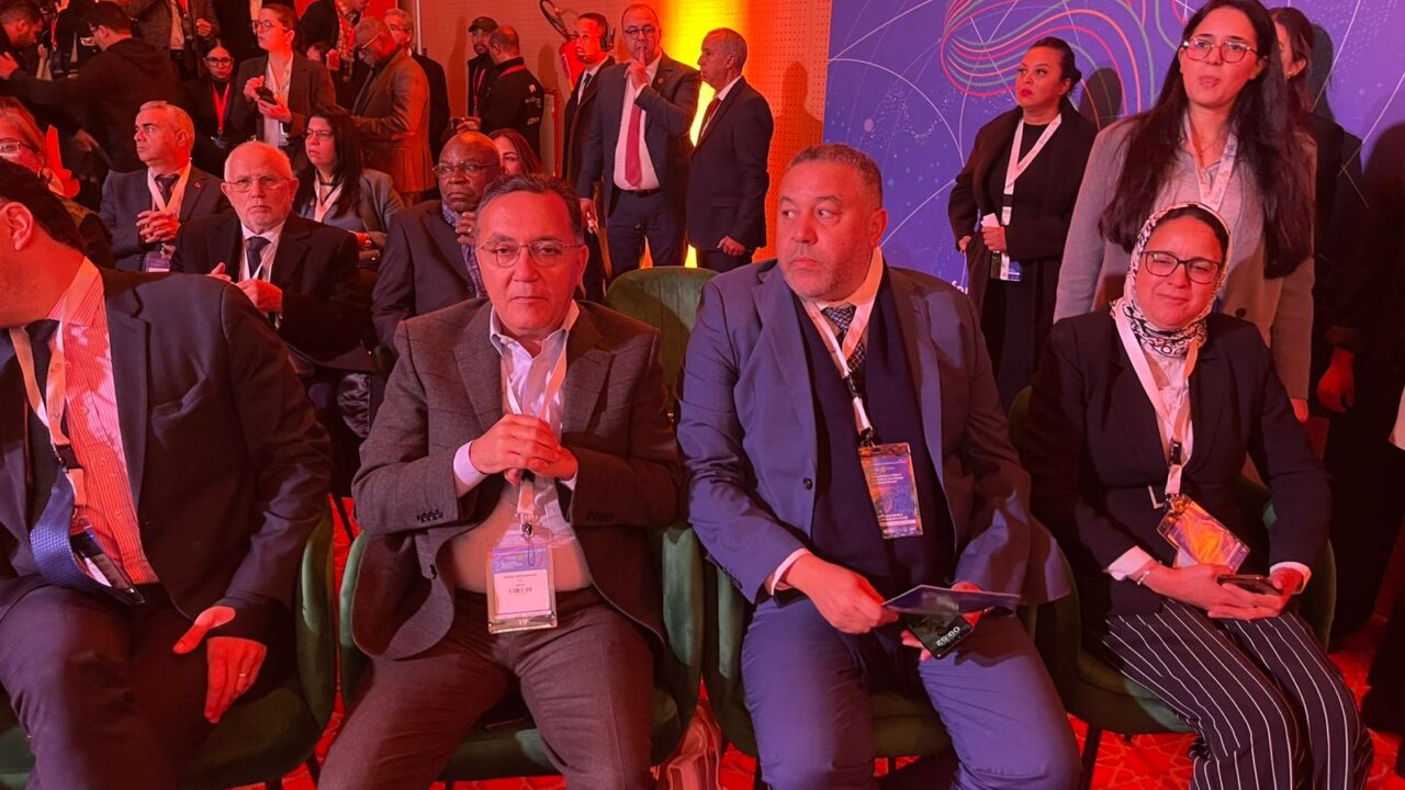 بالصور : كمال بن خالد رئيس غرفة التجارة والصناعة والخدمات لجهة مراكش اسفي يحضر النسخة الثانية لملتقى الأعمال الإفريقي ويؤكد دعمه للصناعة والتجارة بجهة مراكش-آسفي 2 1000405587