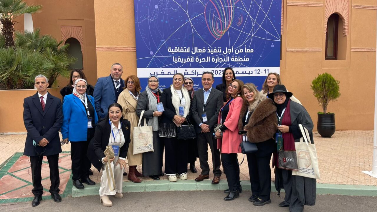 بالصور : كمال بن خالد رئيس غرفة التجارة والصناعة والخدمات لجهة مراكش اسفي يحضر النسخة الثانية لملتقى الأعمال الإفريقي ويؤكد دعمه للصناعة والتجارة بجهة مراكش-آسفي 5 1000405590