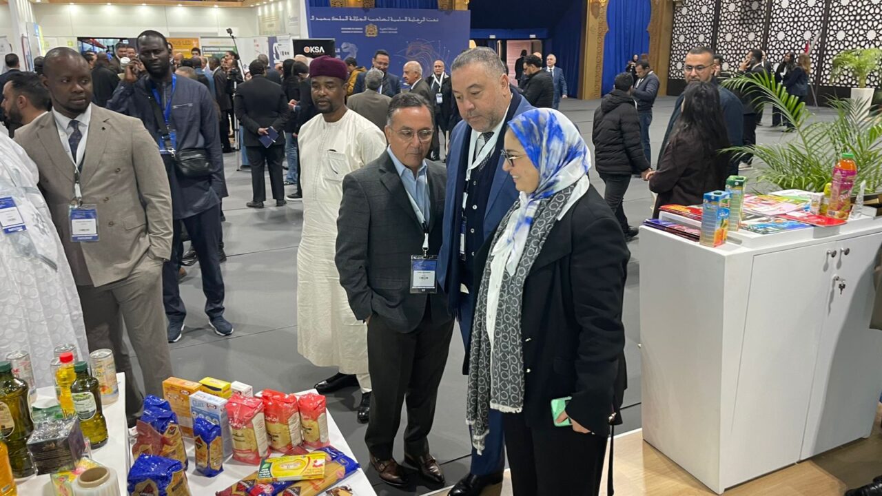 بالصور : كمال بن خالد رئيس غرفة التجارة والصناعة والخدمات لجهة مراكش اسفي يحضر النسخة الثانية لملتقى الأعمال الإفريقي ويؤكد دعمه للصناعة والتجارة بجهة مراكش-آسفي 6 1000405591