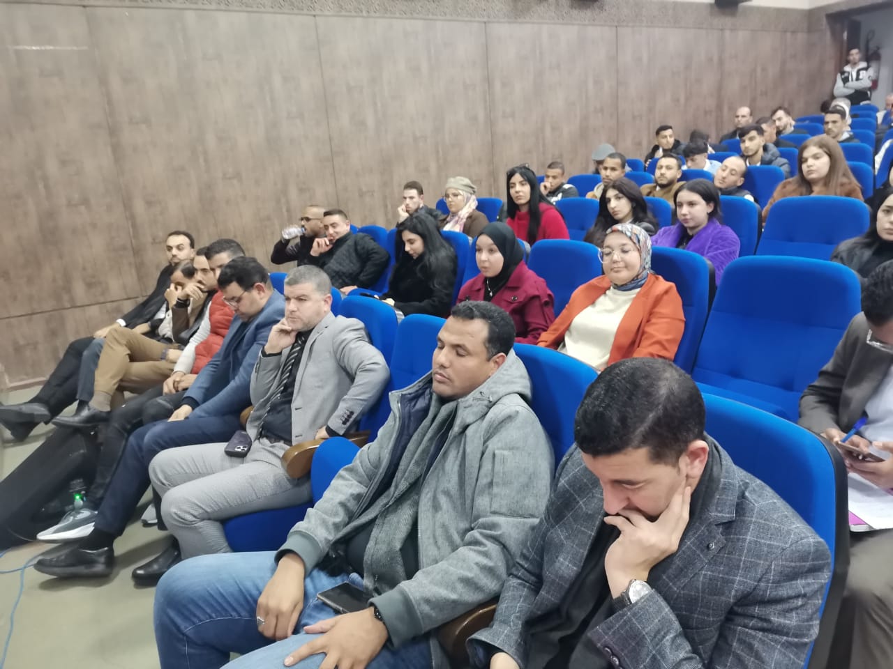 باحثون في الميدان الجنائي وقضاة يناقشون دور الإحصاء الجنائي في تطوير منظومة العدالة مرتيل . 2 1000406155