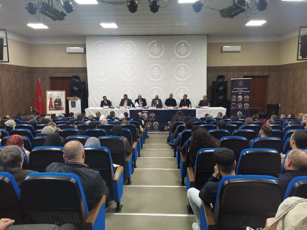 باحثون في الميدان الجنائي وقضاة يناقشون دور الإحصاء الجنائي في تطوير منظومة العدالة مرتيل . 11 1000406164